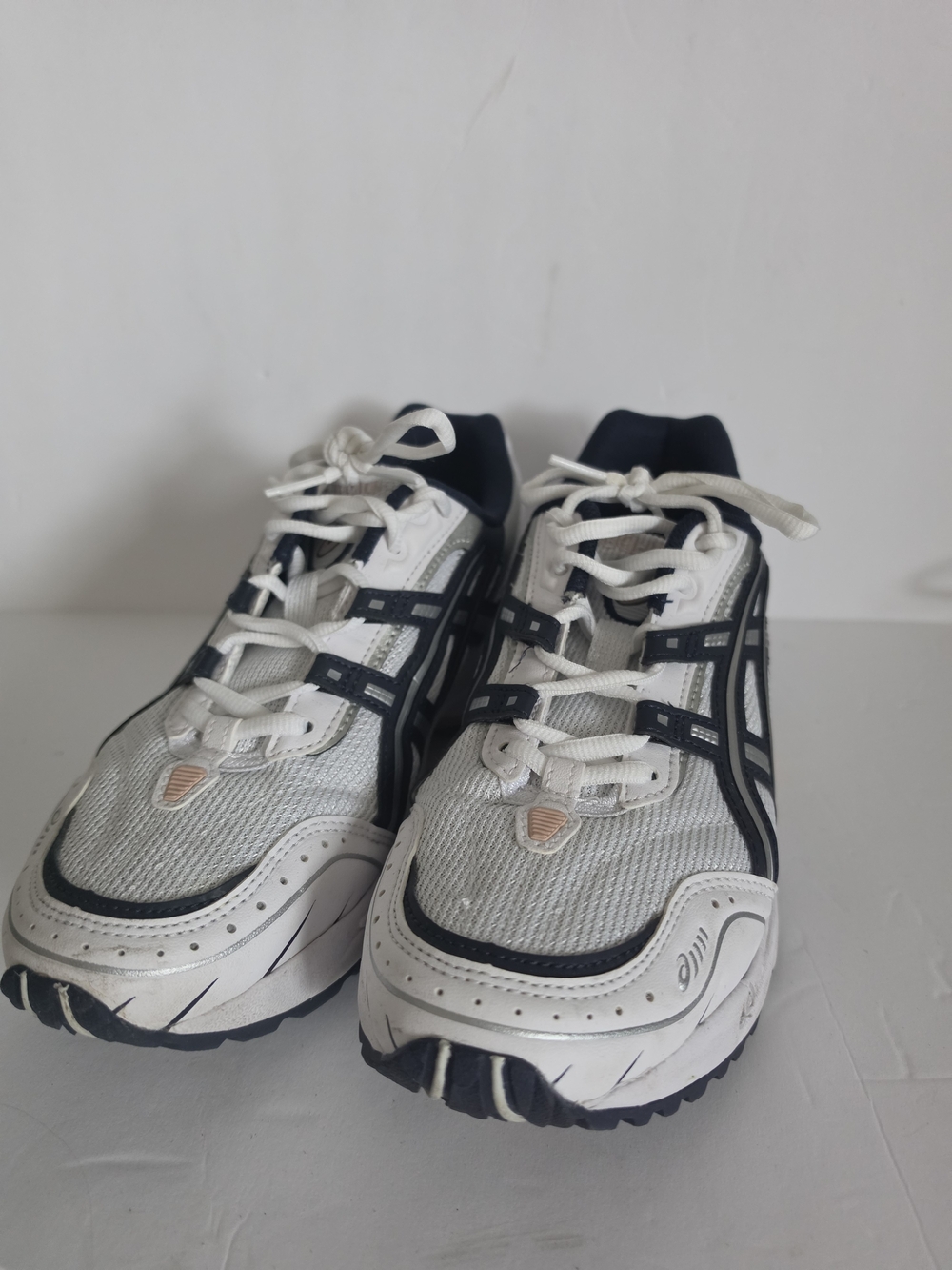ASICS GEL-1090 White Midnight Running Shoes - Women's Size 9.5